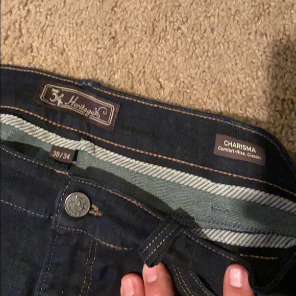 34 Heritage charisma jeans 38x34 - Picture 2 of 3